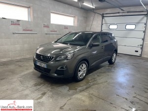 Peugeot 5008 (2020)