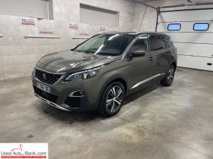 Peugeot 5008 (2020)